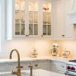 3. Elegant White Kitchen Inspiration