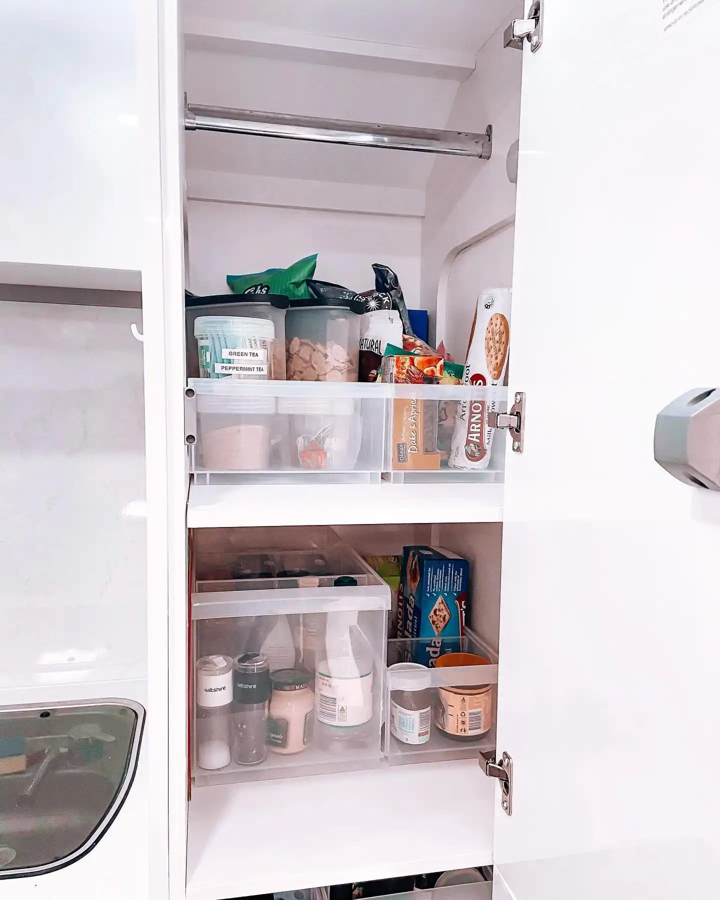 Rv Pantry Cabinet Organization