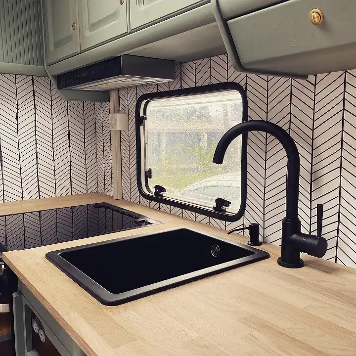 camper countertop